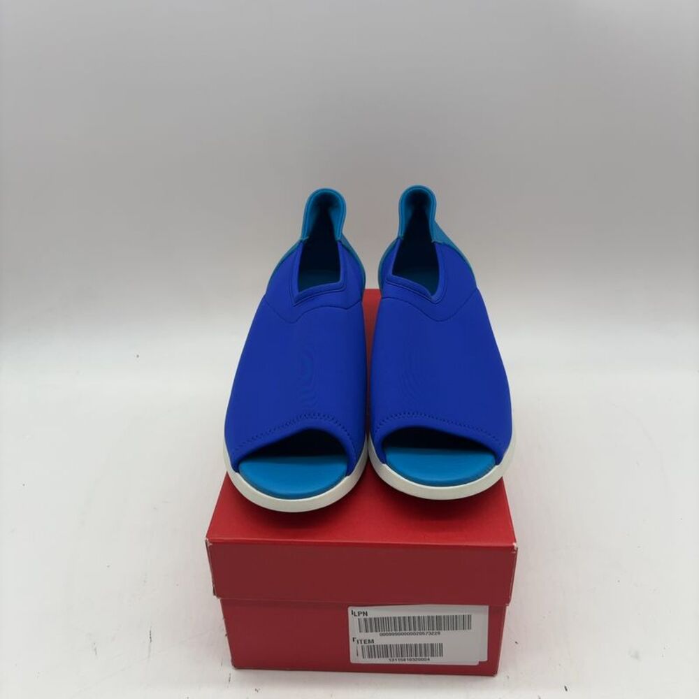 Arche Leather Flat in Blue